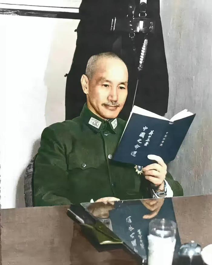 孤芳自赏得老蒋，自己拜读自己大作，总觉得怪怪的！

大家觉得呢？何况还有说法是该
