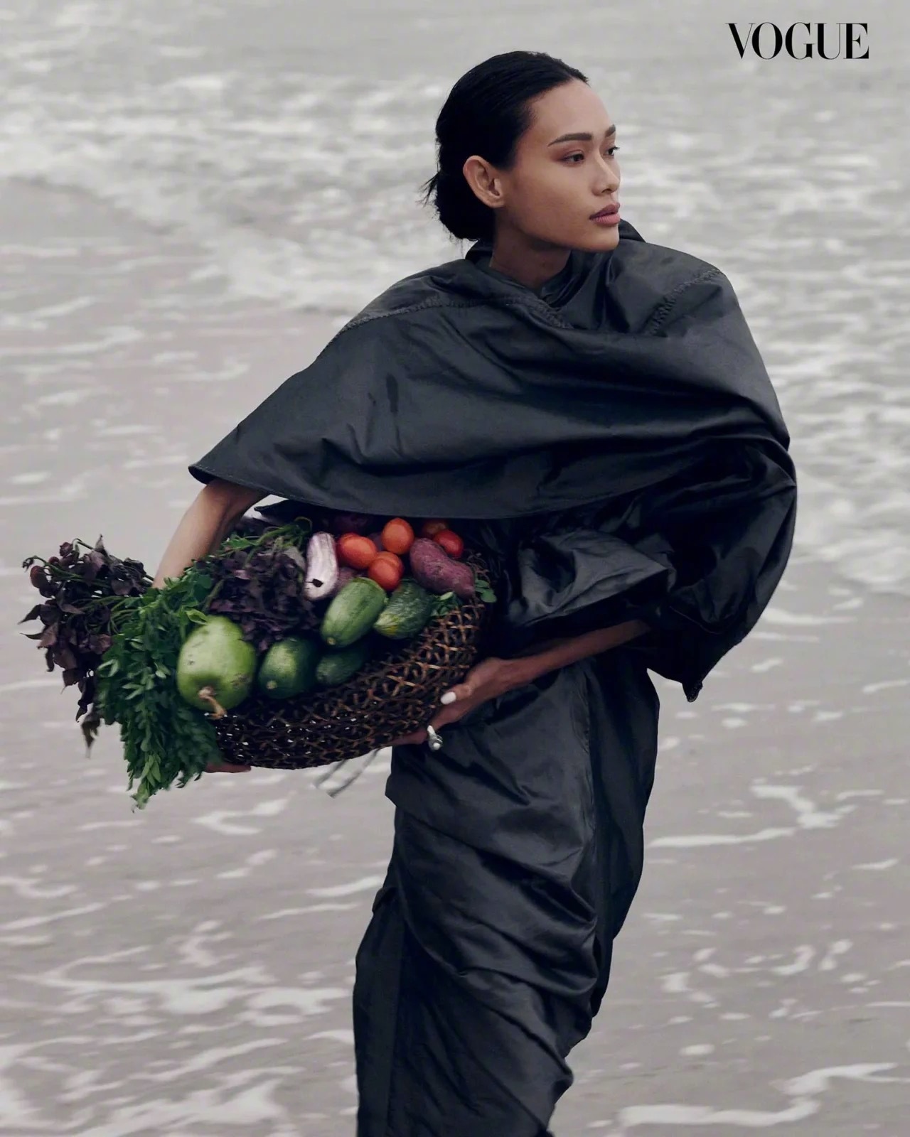 模特Maria Isabela Galeria  Vogue Philippin