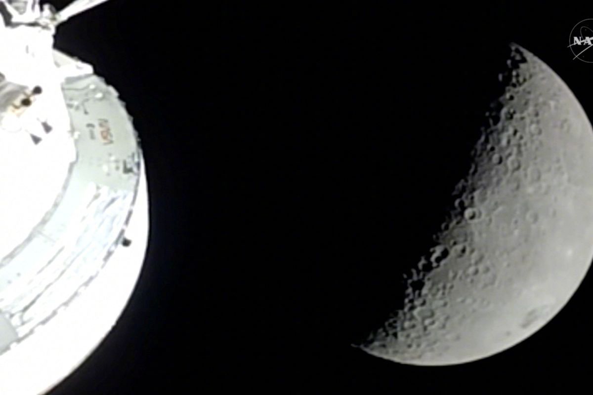 #阿耳忒弥斯2号任务收官#【“猎户座”飞船溅落太平洋 “阿耳忒弥斯2号”任务收官