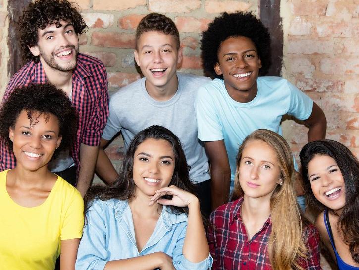 美式滤镜彻底破碎，AI 时代中国基础教育背后的底牌美国学生不如中国学生这件事已经