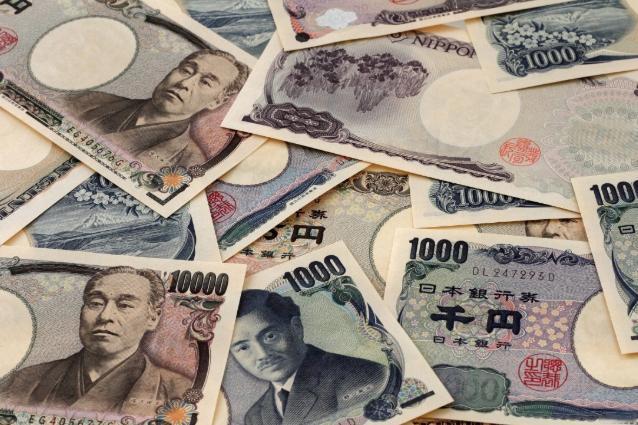 28年后，美日再次联手买入日元，这件事确实不寻常，但把它直接解释成“美国为了保住