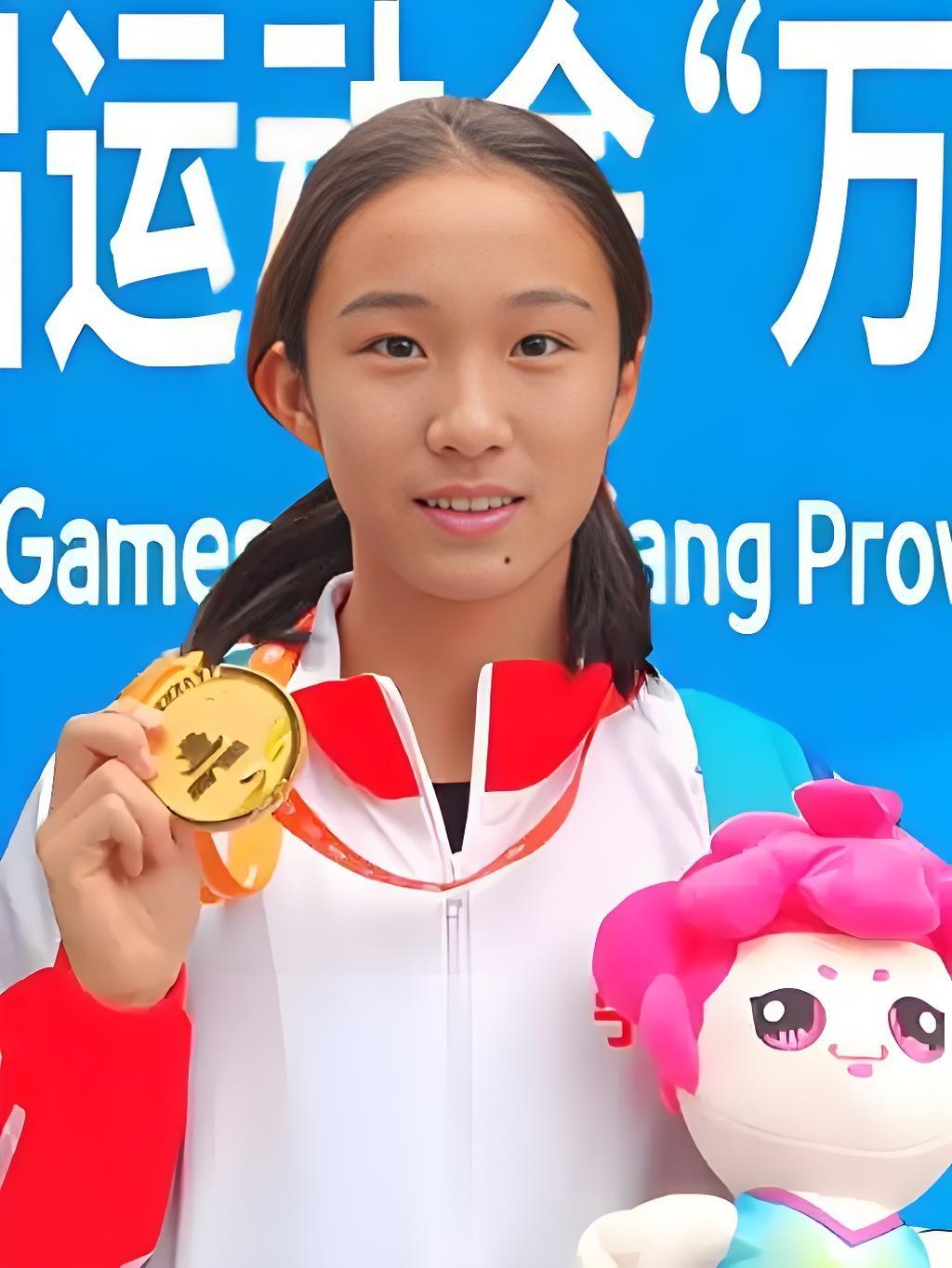 宁波女飞人与柳州大姐老将的故事

浙江宁波的陈妤颉是中国女子短跑新星，16岁在第