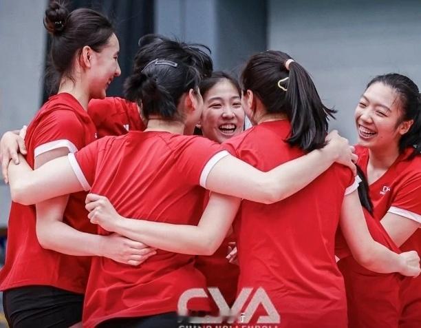 大名单已经报上去了吗？会有哪些不在集训名单的球员？中国女排排球中国女排