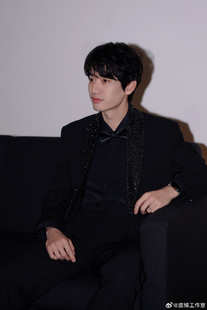 庞博脱口秀白月光地位不倒今夜喜友秀历经多季依然能打，庞博白月光地位不倒 