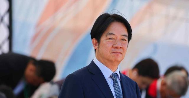 大家都以为，高高在上的大人物出巡，必然是风光无限、前呼后拥。可谁能想到，堂堂台湾