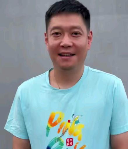 名将离队
一句话彰显顶级教练
人心谱!
邱怡可不是执教牛
是收徒弟时的眼光毒，