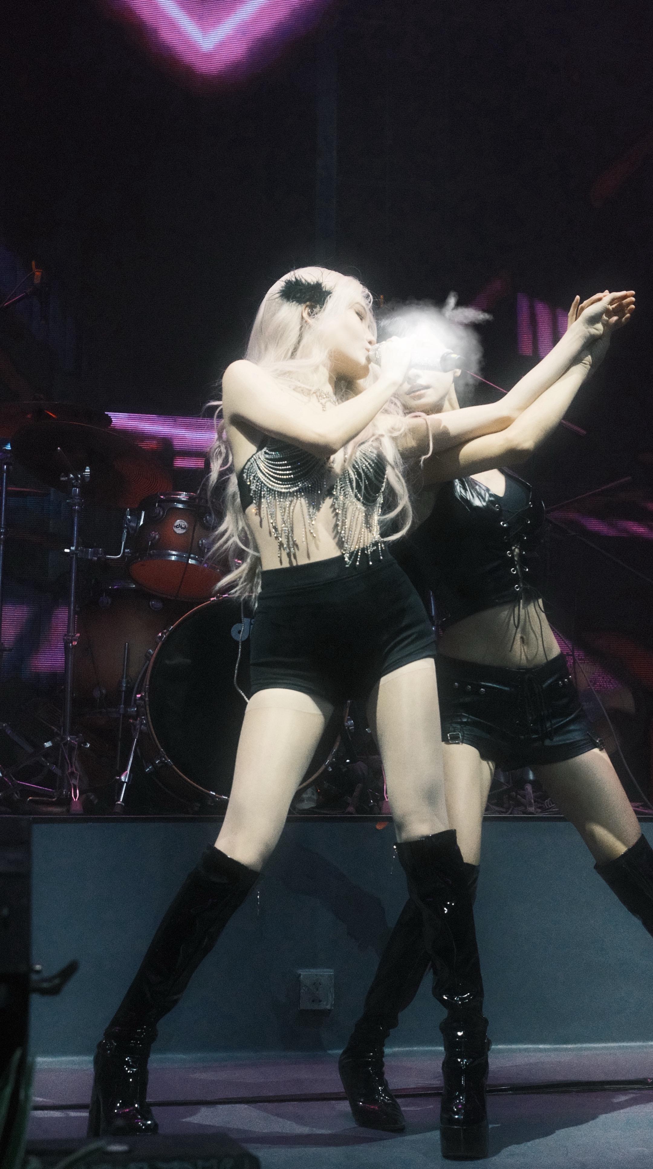 分享🧱瞬间金发08