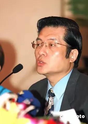 昨天《5月11日》北京办第三届海峡两岸中华文化峰会，国民党副主席张荣恭一开口就戳
