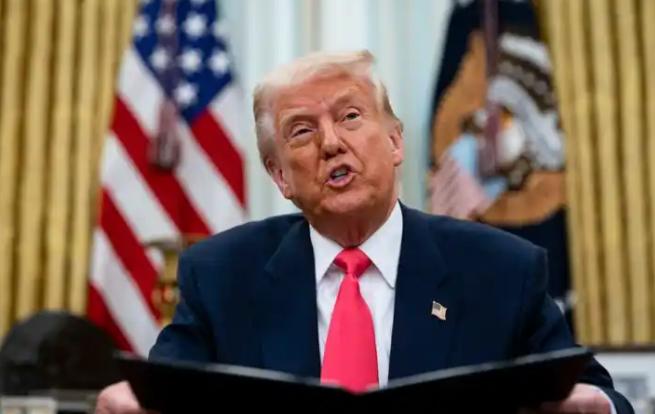 特朗普改变台湾称呼，美印太司令发出警示：大陆收台几率瞬间提高 300%？按时间线