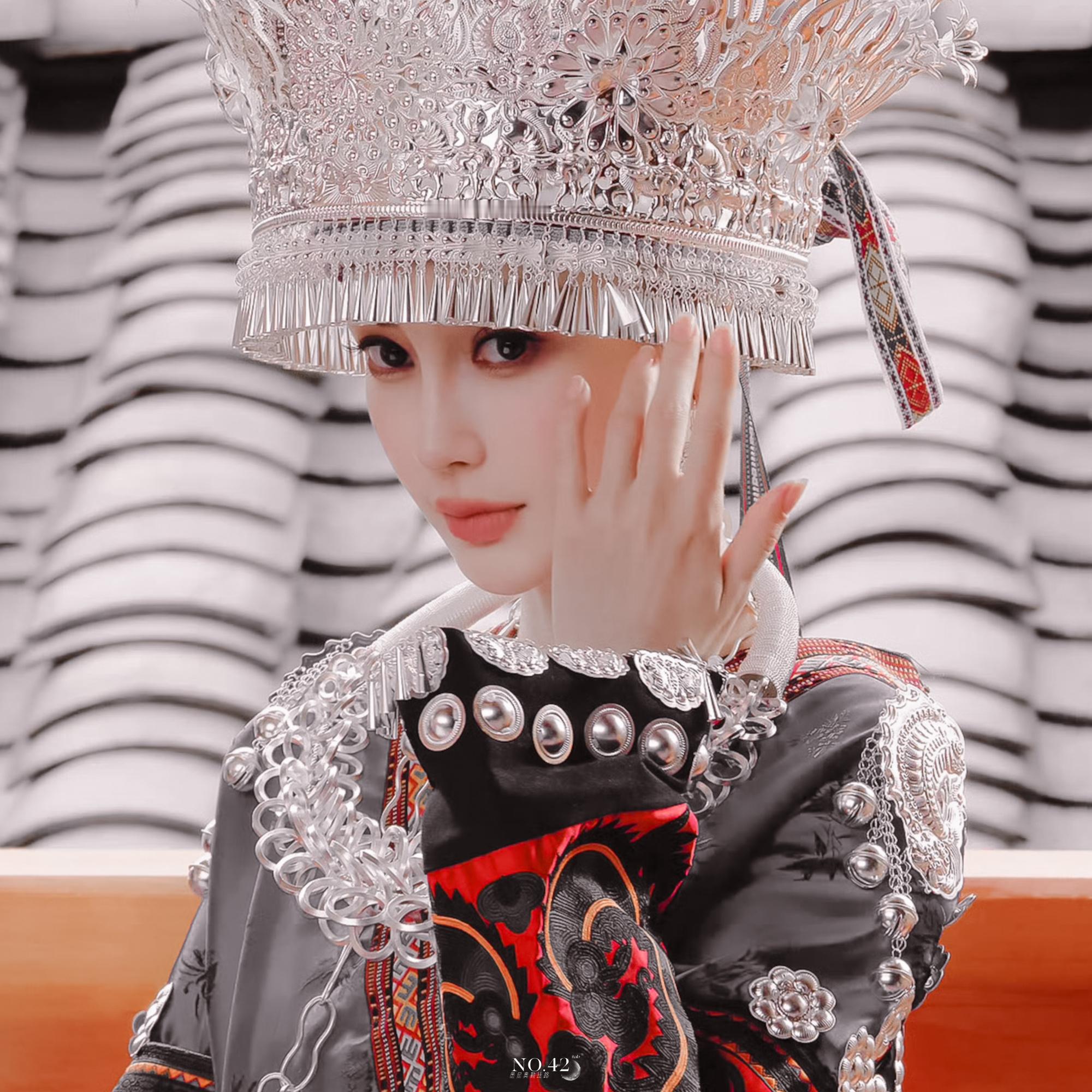 angelababy angelababy ".从前的默默无名 现在的家喻户晓 