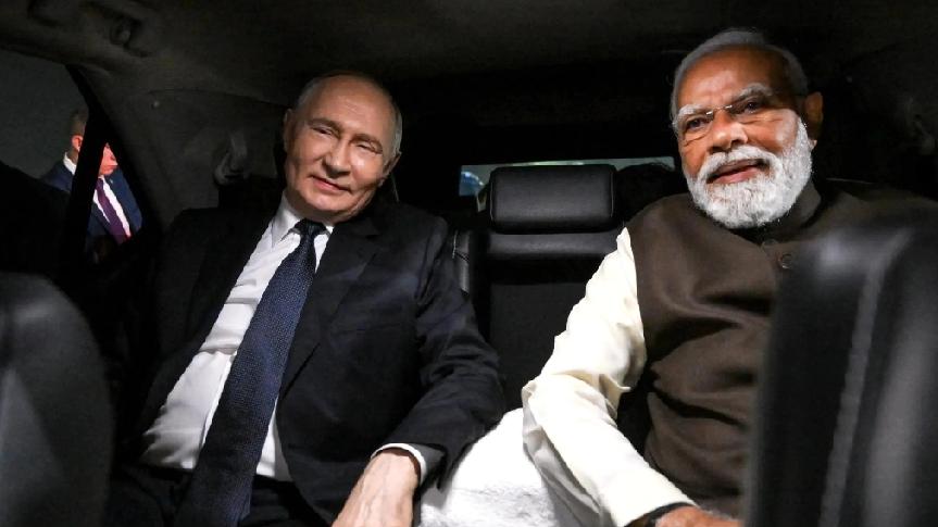 印俄首脑关系亲密，普京总统为啥时隔4年再次访问印度呢？
俄罗斯总统普京4日晚对印