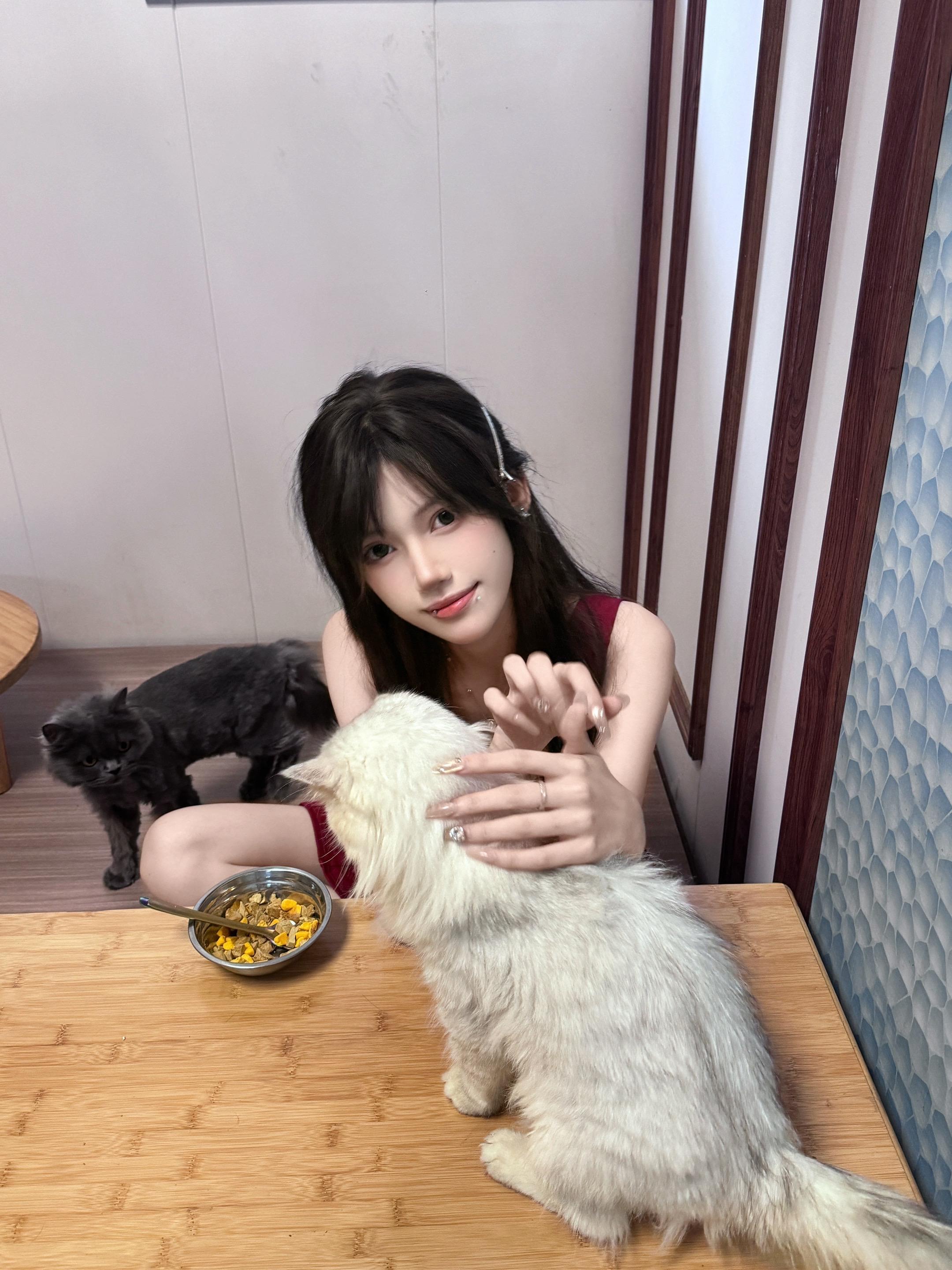 人和人之间淡淡的真就挺好 再浓一点就发现对方有病了