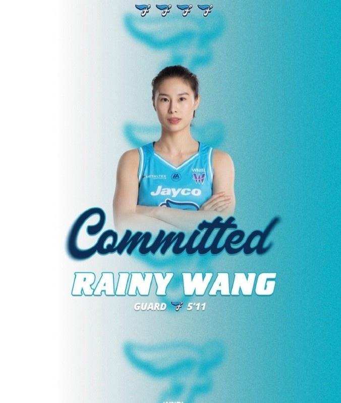 中国女篮的骄傲30岁年龄挑战高水平联赛。王思雨值得所有人夸奖和点赞！
     