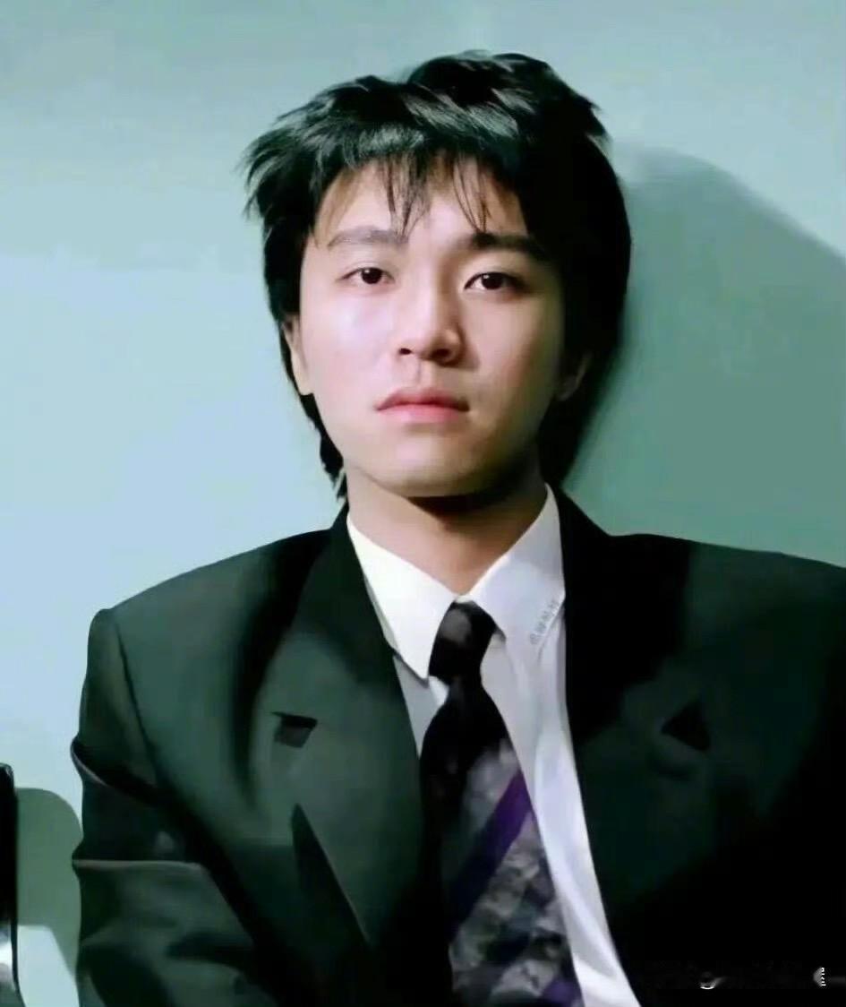 终于理解了！
为什么周星驰被叫星爷？
在综艺节目《一路繁花2》当中，邵子恒问为什