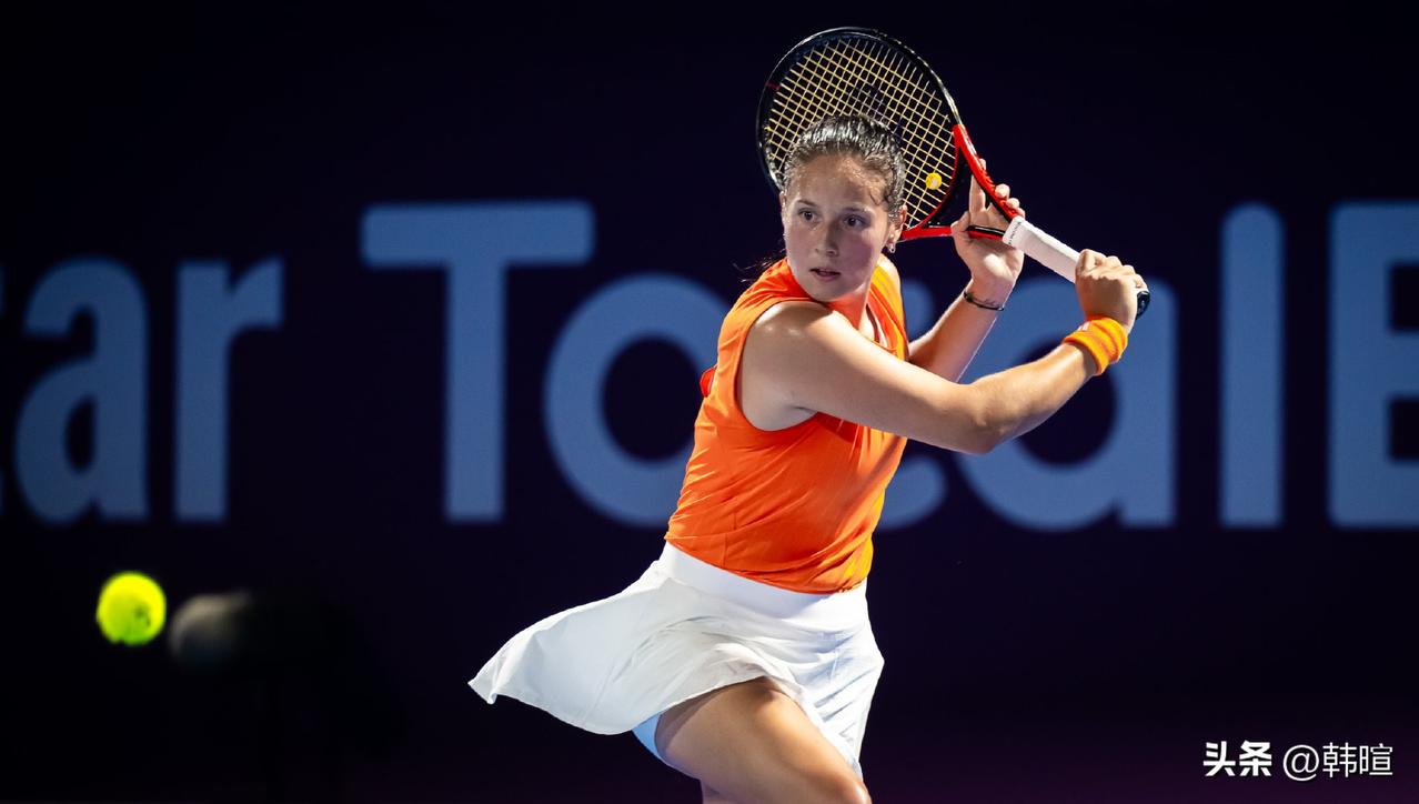 卡萨金娜，杀疯了！
刚刚结束的一场多哈1000赛女单第二轮比赛，卡萨金娜2-0(