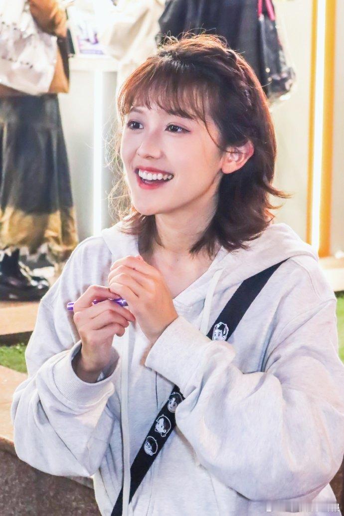 有这么高质量的原创PK进入选秀许嘉芸和石嘉佳的原创 PK 也太绝了，《声鸣远扬》