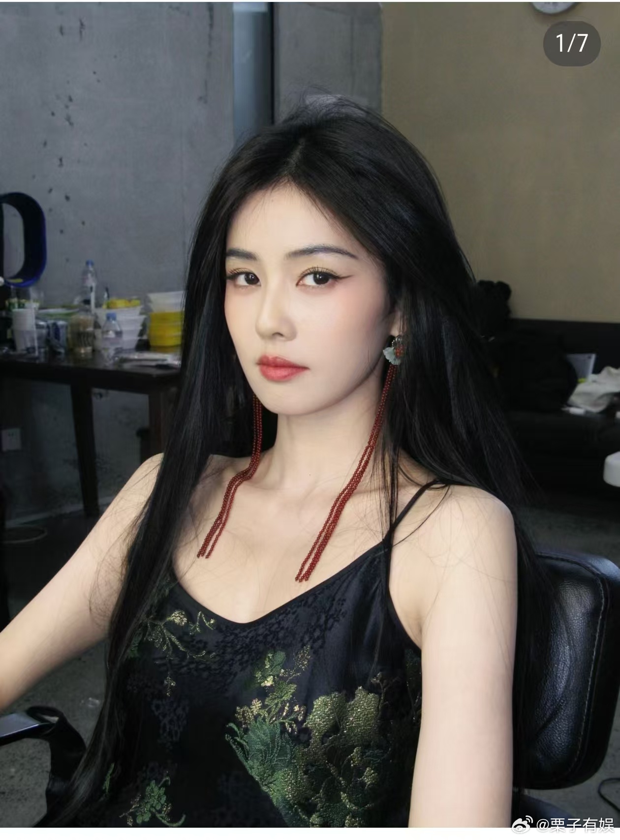 白鹿掉落美丽库存白鹿祝大家节日快乐白鹿掉落美丽库存，不错不错，[晕][晕] ​​