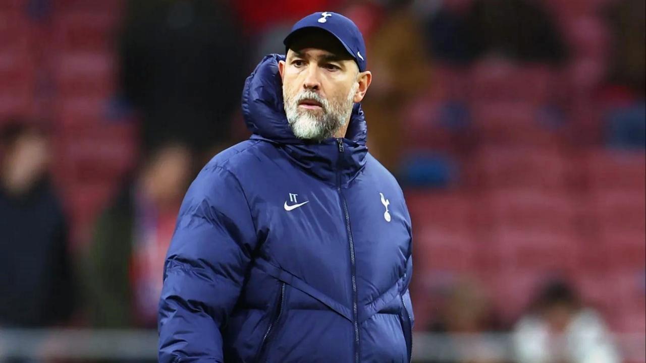 热刺正积极寻找图多尔潜在继任者以防其离队，他们必须做出选择。
是坚持原计划实施过