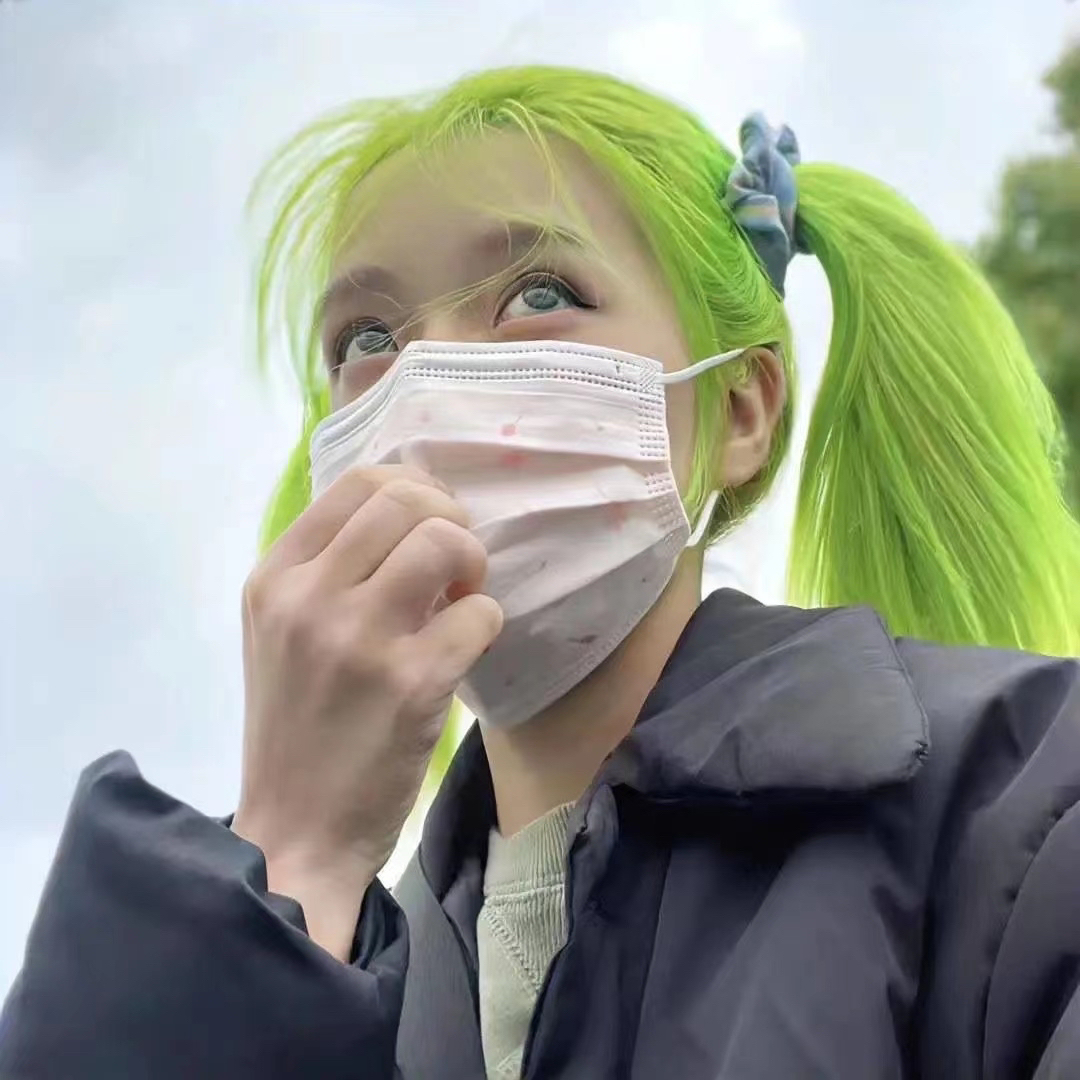 𝗪𝗲𝗖𝗵𝗮𝘁  | 氛围感女生头像 | 小众女生头像｜女生头像｜氛围