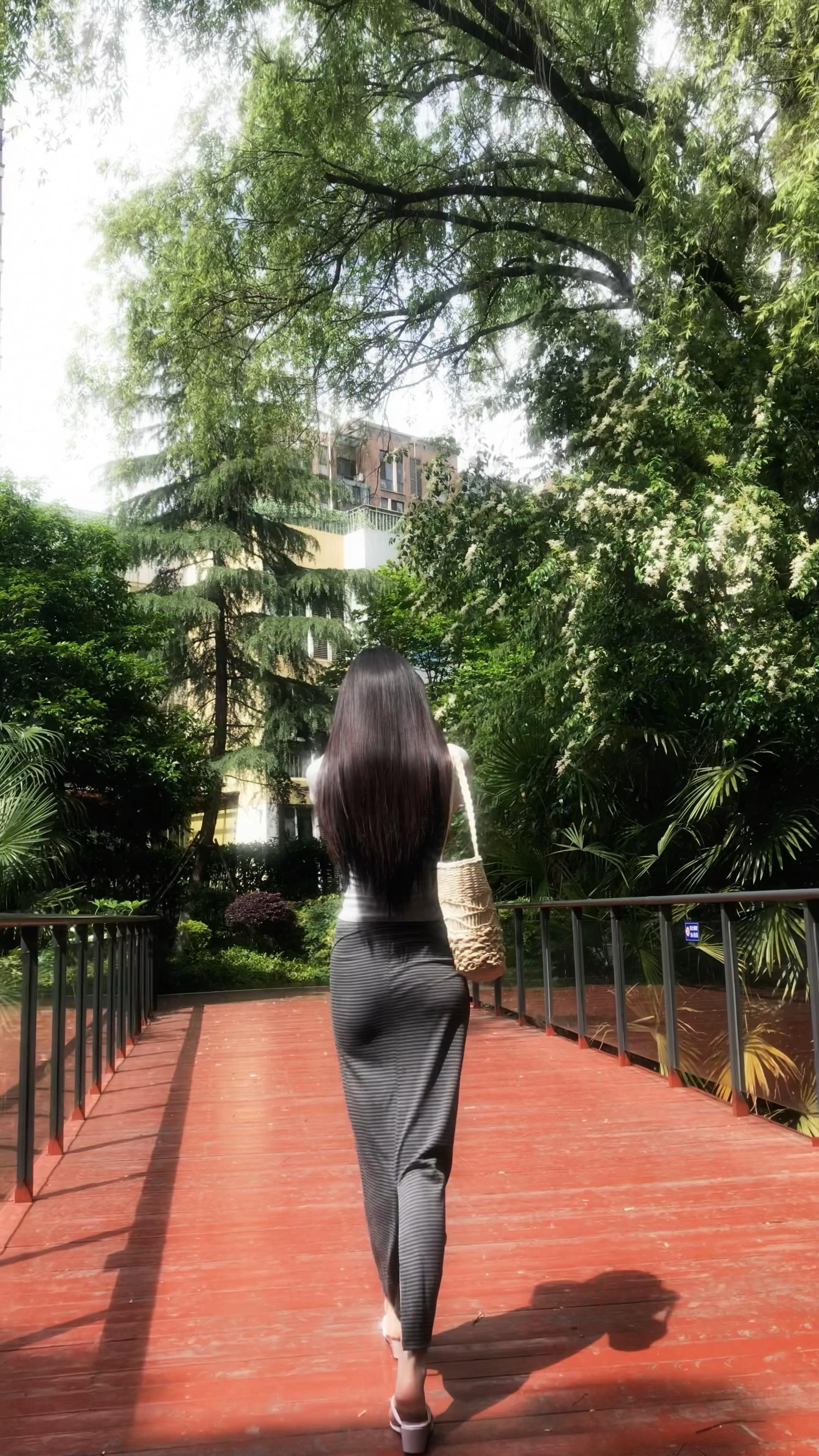 好吧 你赢了 还是杳无音讯更痛一点