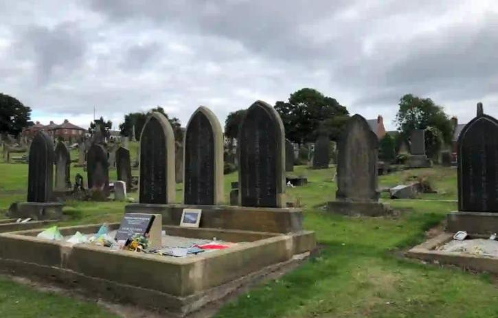 不到一个停车位大？清朝花15英镑买下的英国土地，今天仍属中国，这块飞地藏着中国海