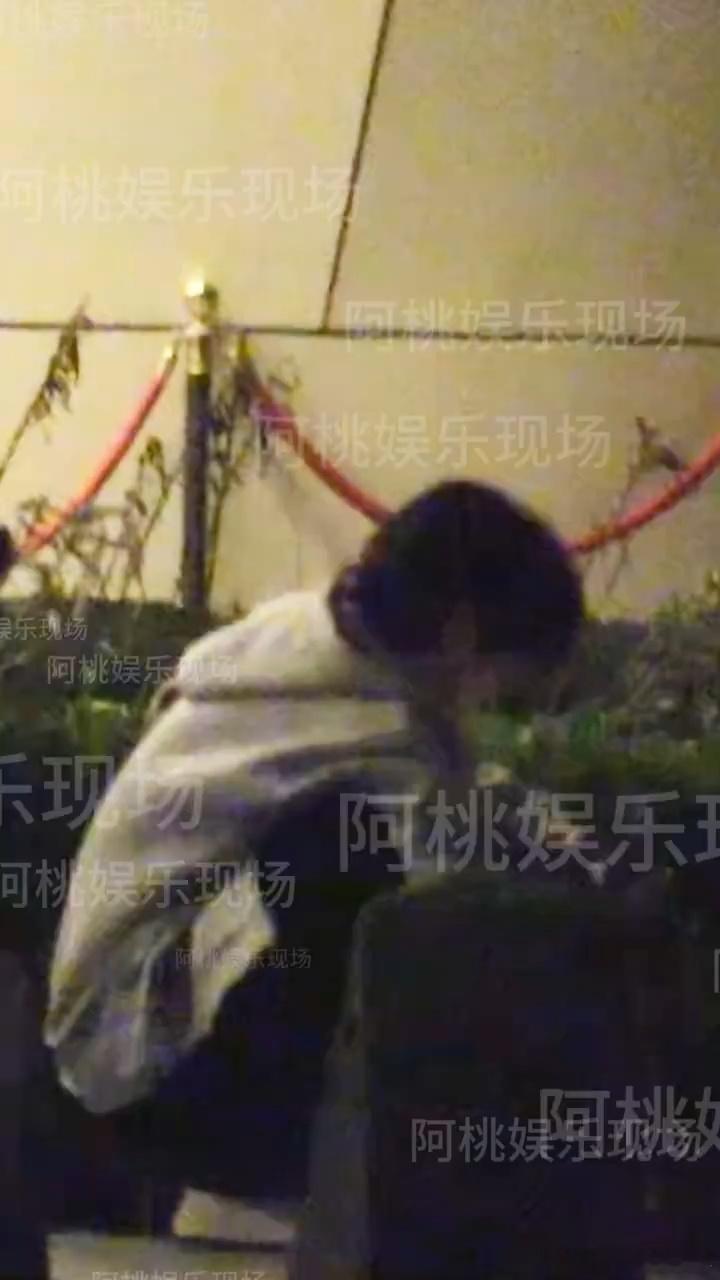 曝刘轩丞跟女生去酒店刘轩丞恋情看看 ​​​