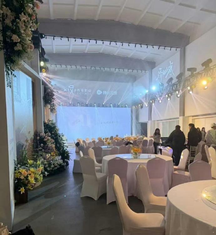 骄阳似我真是赚大发了骄阳似我庆功宴排面骄阳似我庆功宴庆功宴布置精致排面足，处处藏