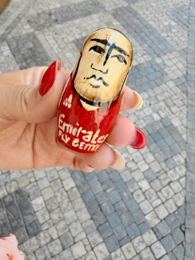 这家布拉格的套娃🪆店还蛮有意思的果断拿下阿森纳，最小的竟然是哲凯世界杯