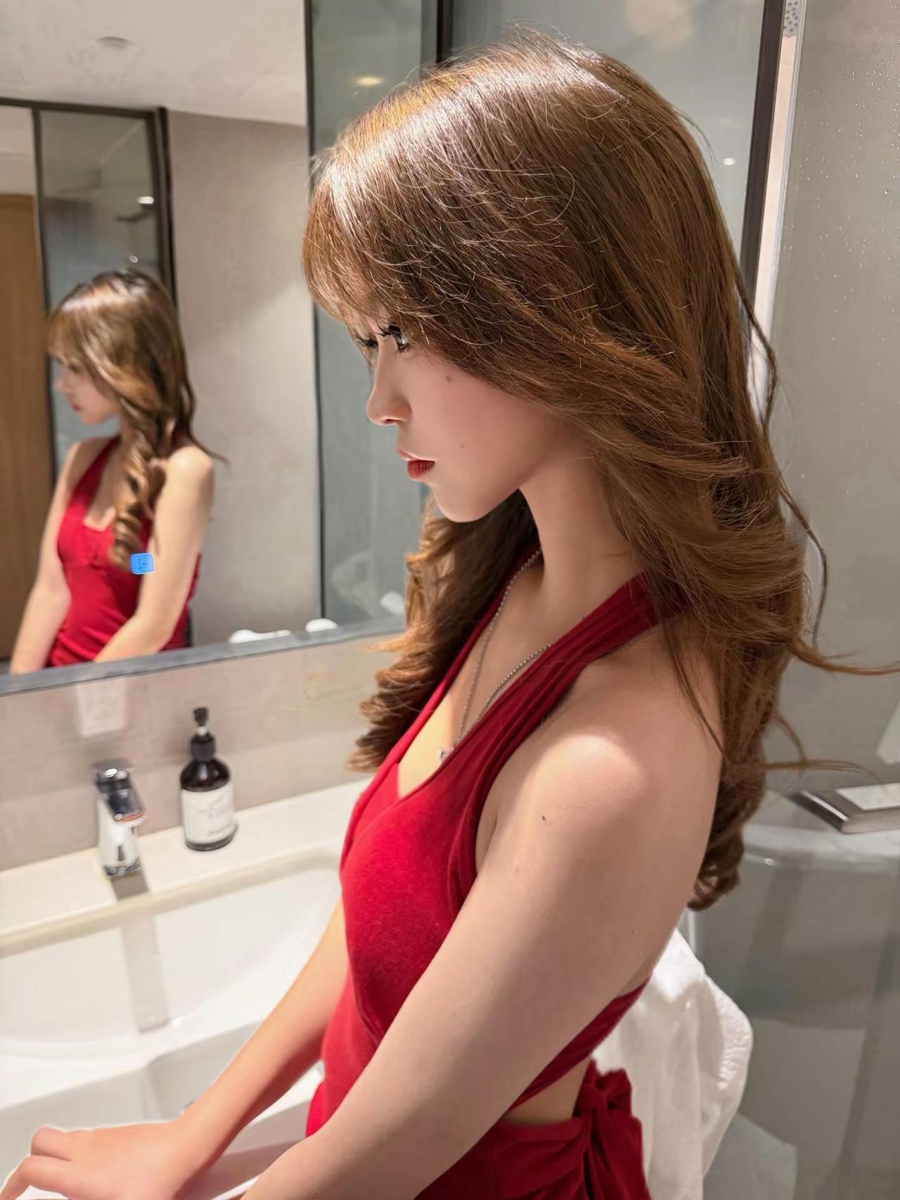 如果我说的话伤到你了 就告诉我 我会再说一遍红裙 御姐 白羊座 红色