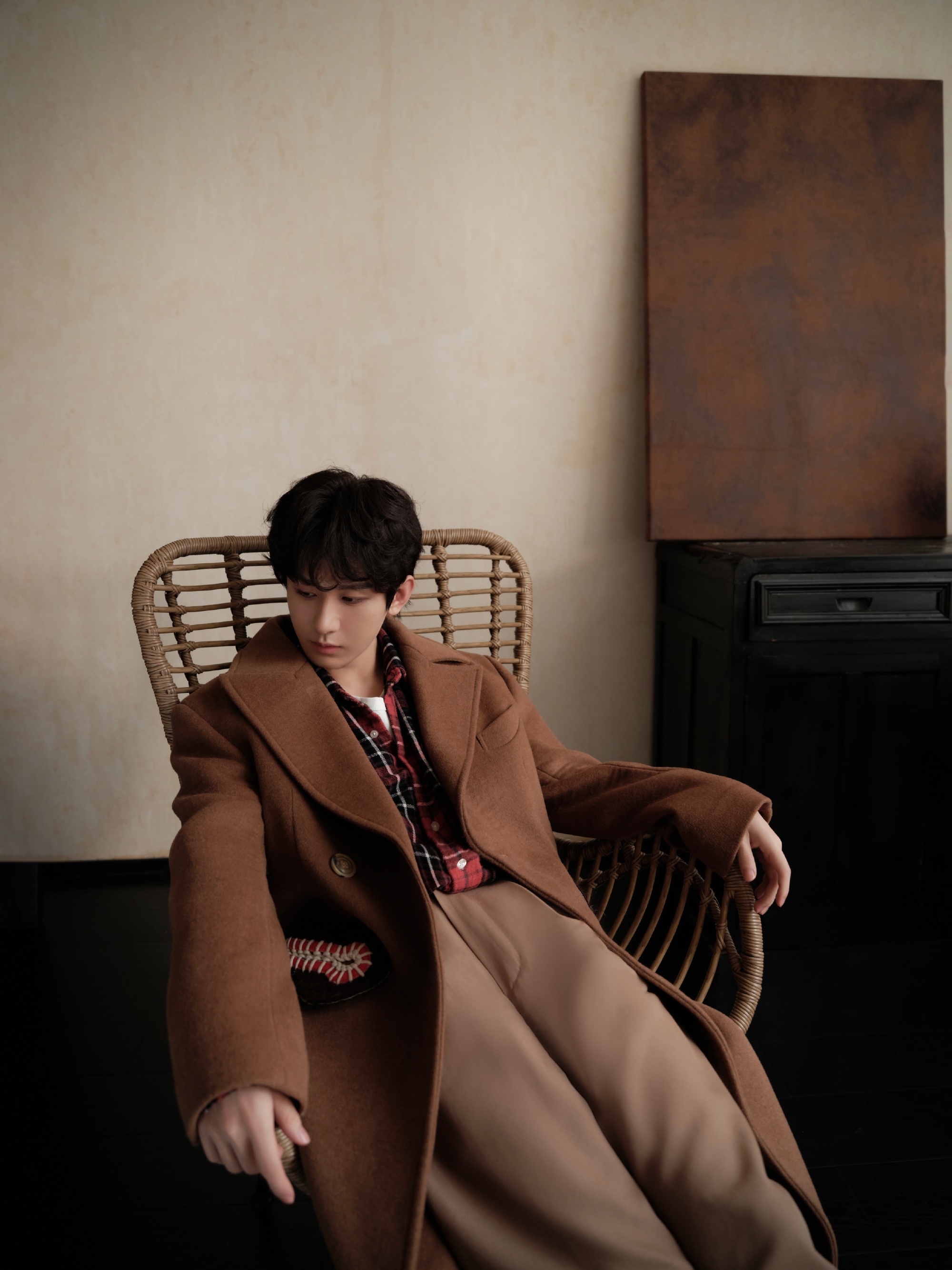 成毅这张脸还是太权威了