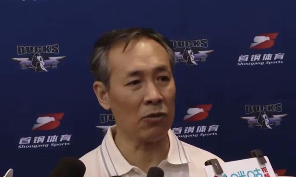 名帅出山，北汽男篮新教练许利民面临“三大考验”！
1、名人堂成员许利民，主要成就