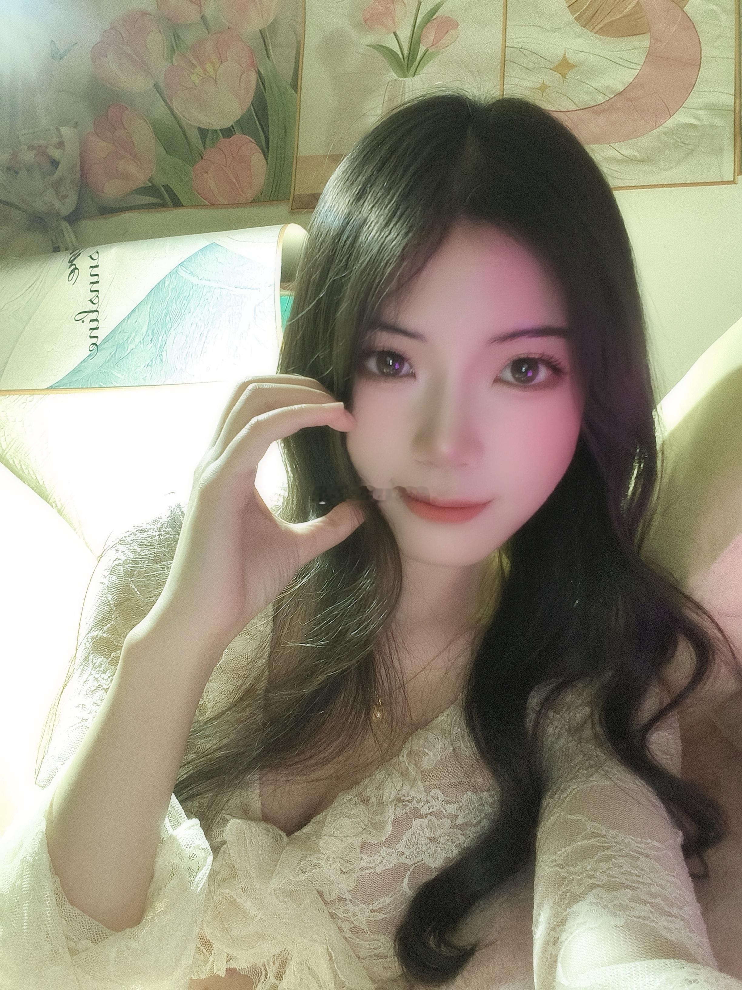 果然妆还是得化浓点 