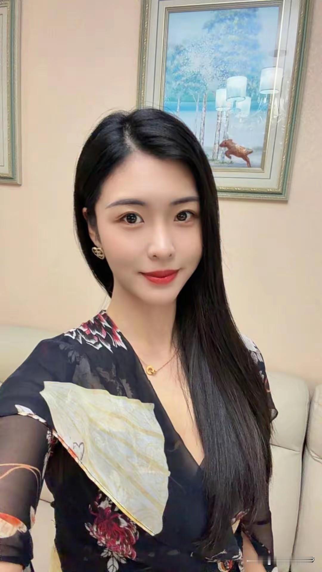 一听到“智商高”这类夸赞他人的词汇，心情颇为复杂，无端涌起一阵惆怅。高智商特质 