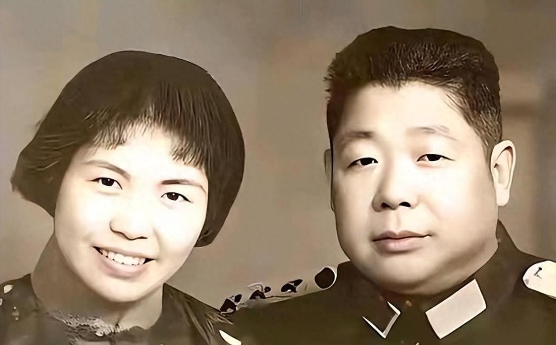 王璇梅是陈赓第一任妻子王根英的妹妹￼￼￼。1949年陈赓把她介绍给丧偶一年的陈锡