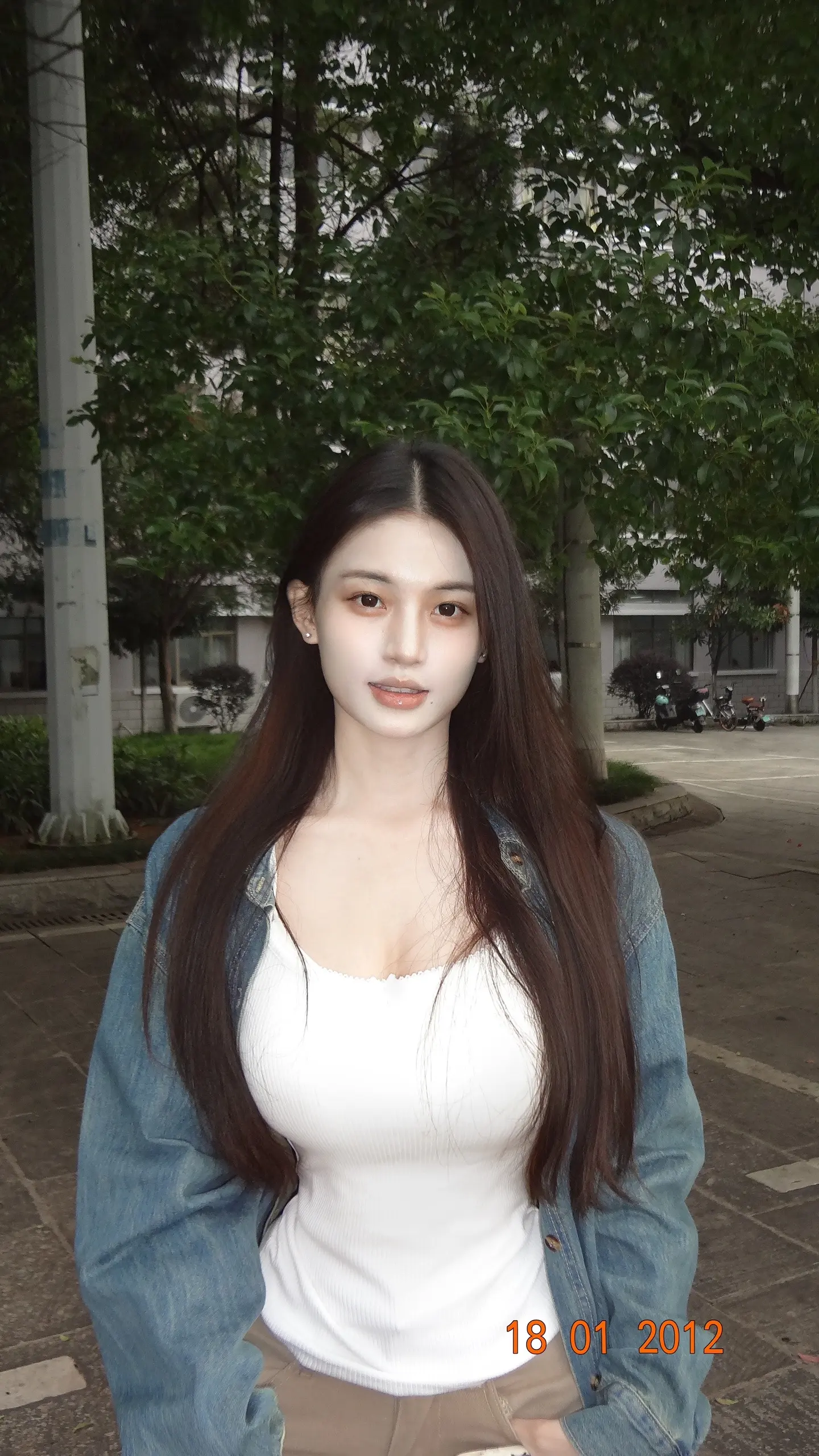 右滑看成片