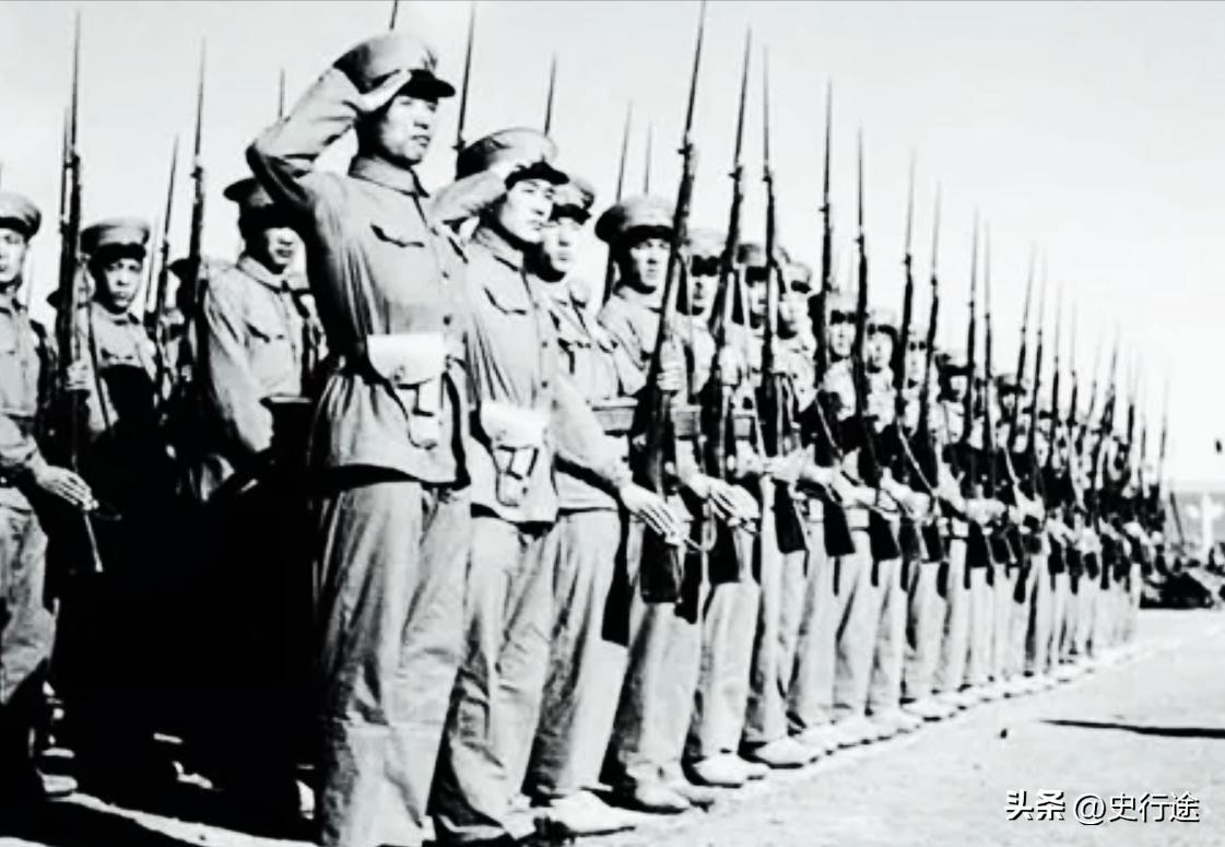 1985年第27集团军成立，谁来当军长？


二十七集团军这块牌子挂在一九八五年