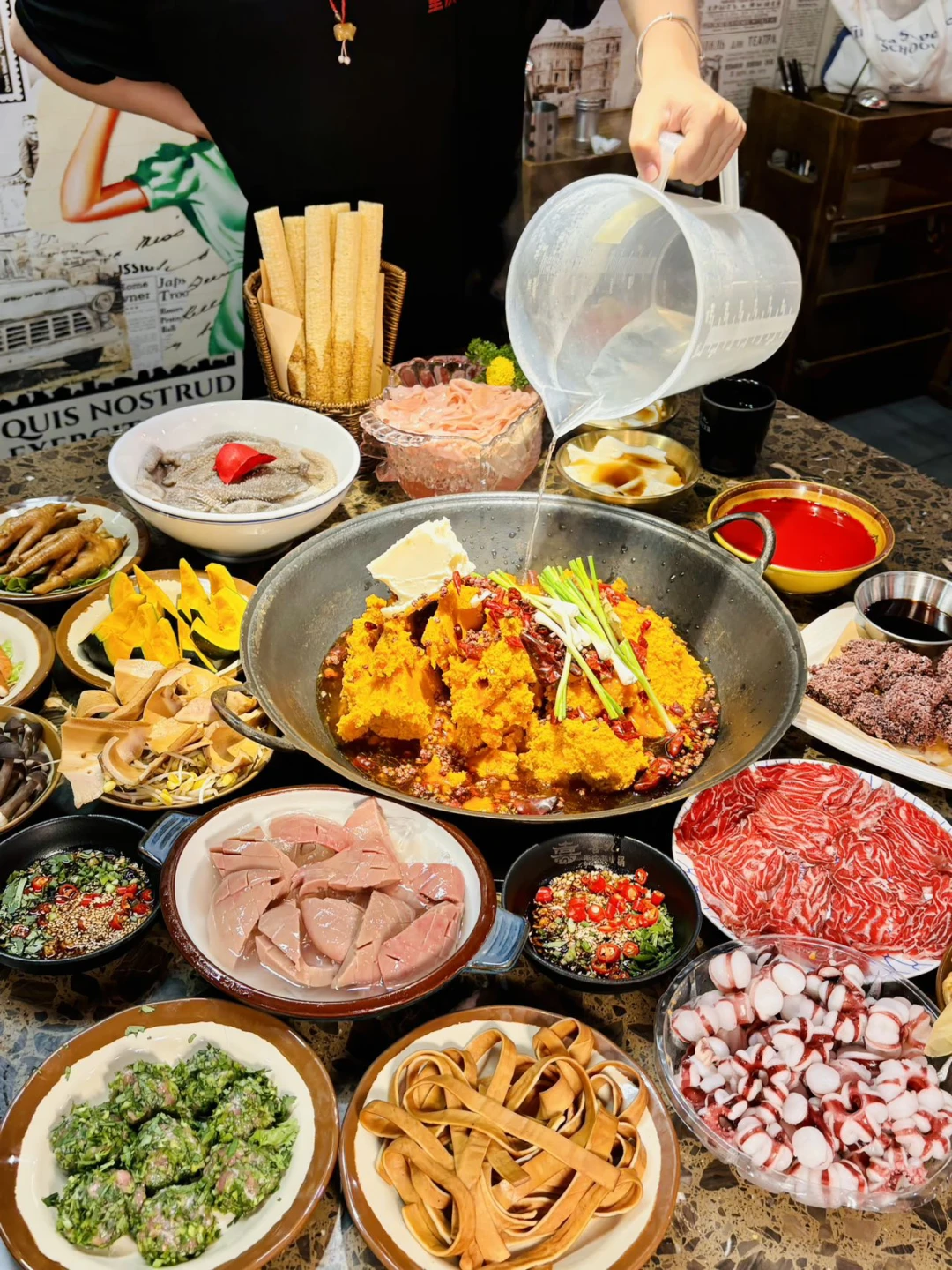 🍲就这一锅！海口29元封顶的鲜货火锅，香晕了！😭