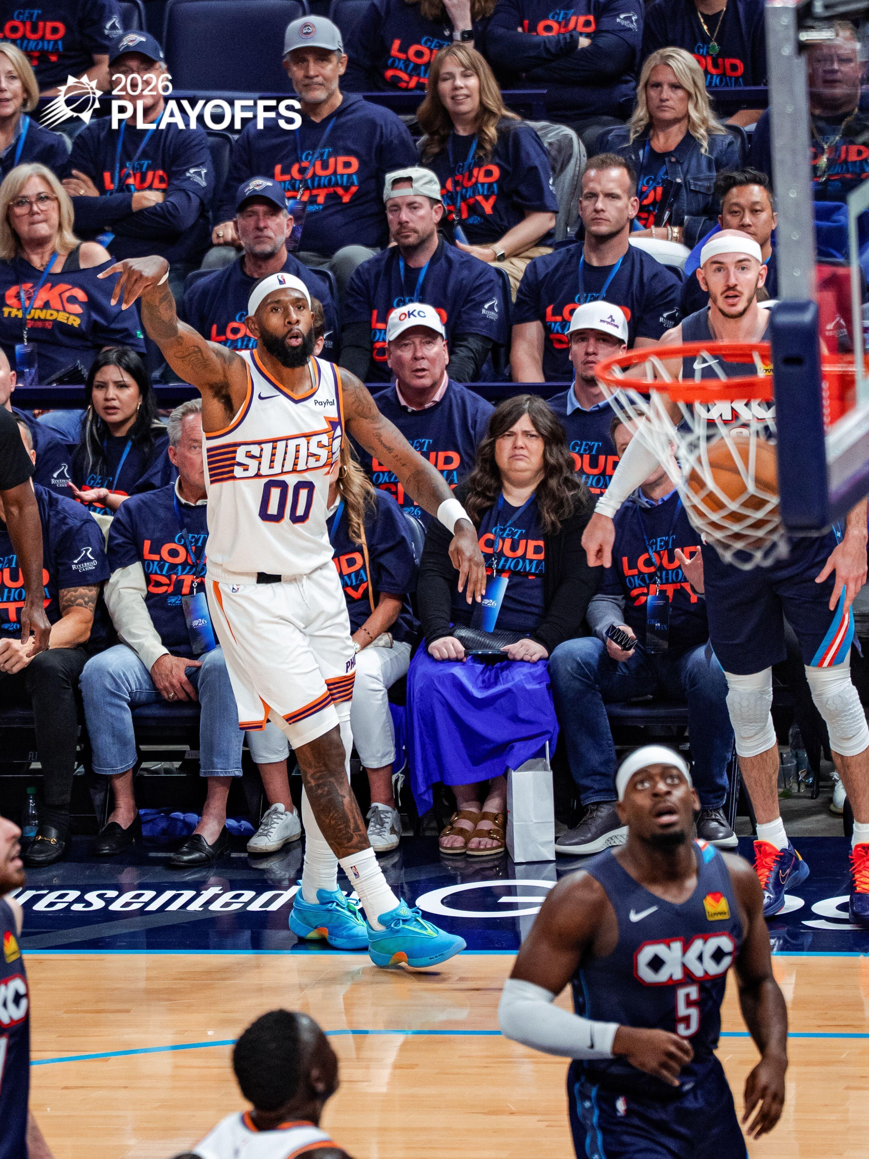 奥尼尔关键三分命中，打停对手！！比赛还剩3:46，目前比分：太阳 100-110