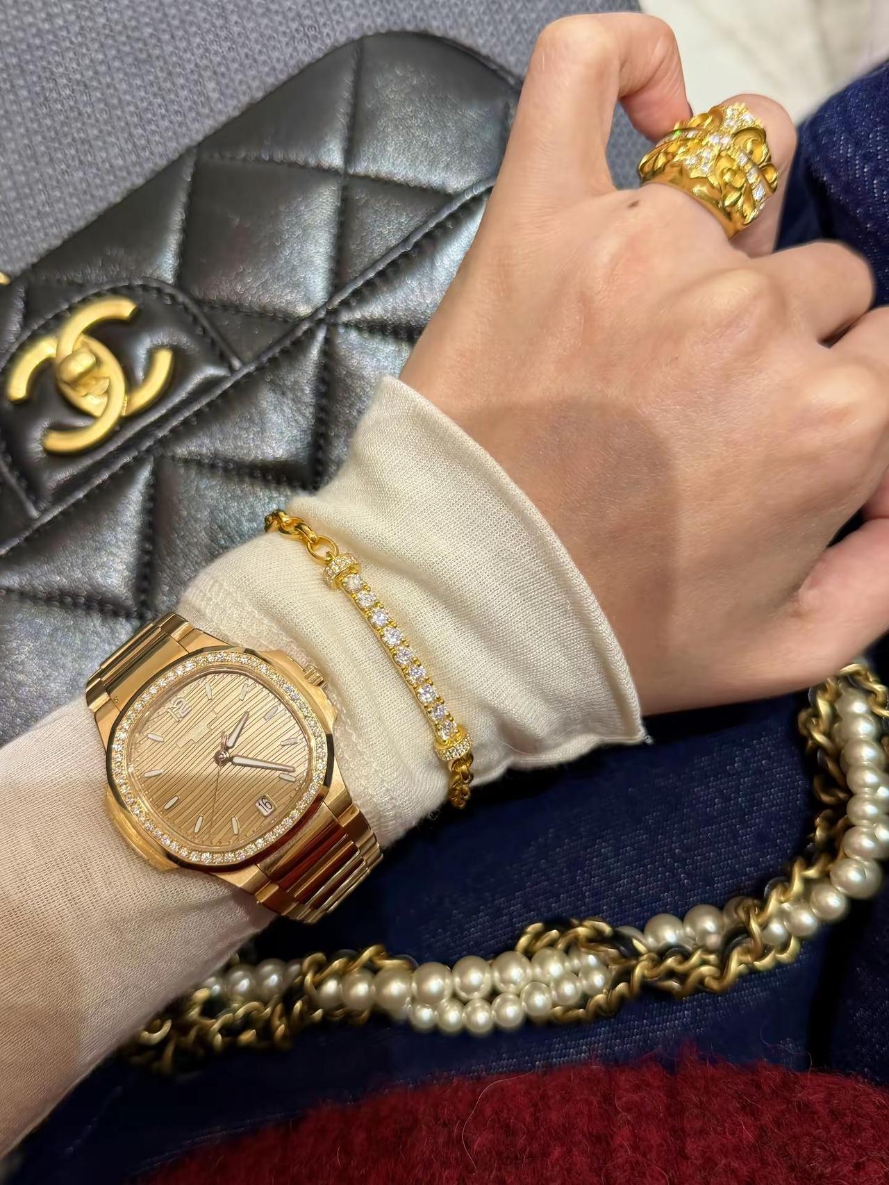 今晚今晚！大惊喜呀！ 愿世间所有美好与你环环相扣～黄金首饰 黄金手链 年货节 足