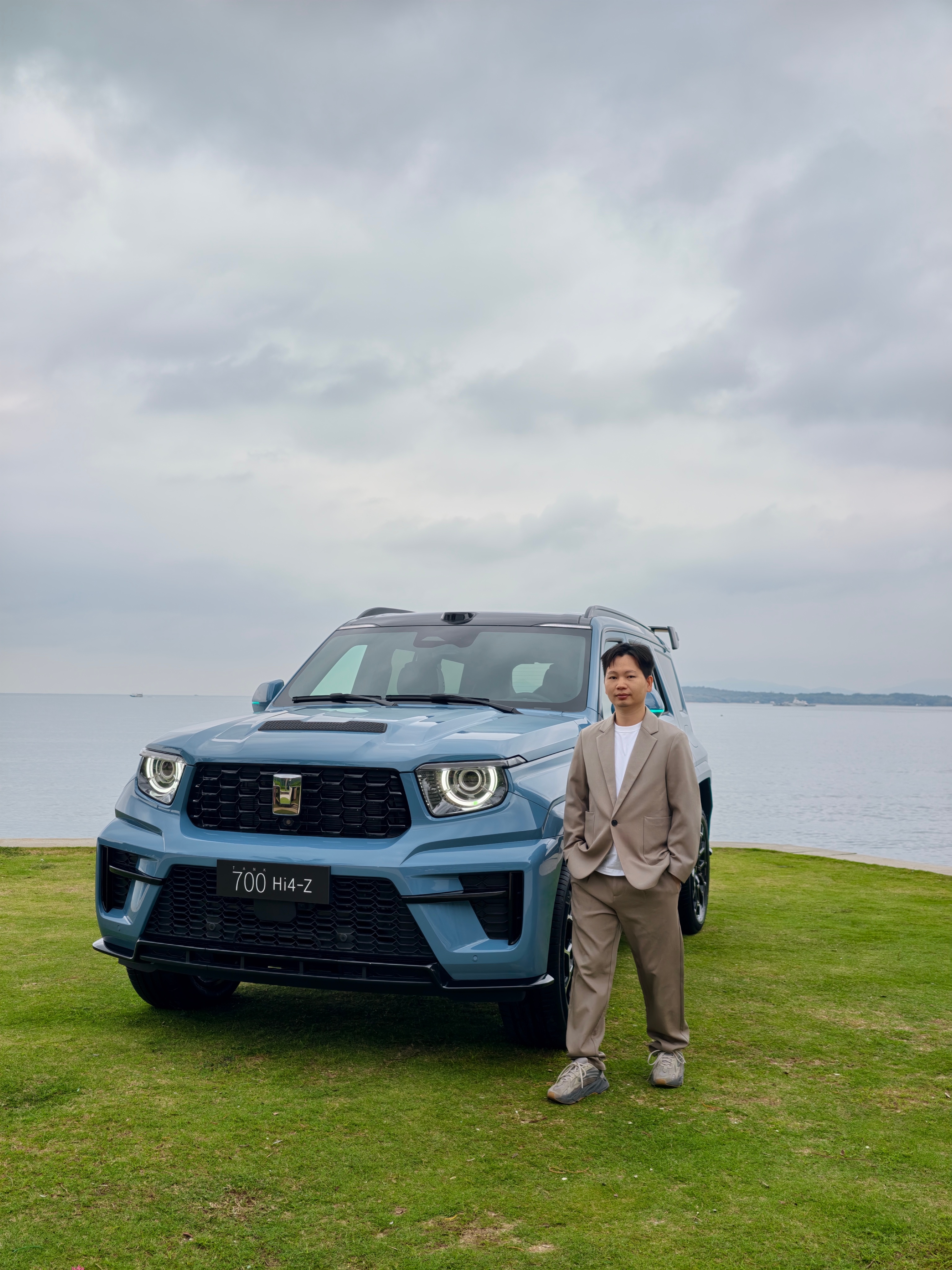 全新坦克700伴你青云直上麒麟云中现 青云直上时全新坦克700敦煌青，太帅了！ 