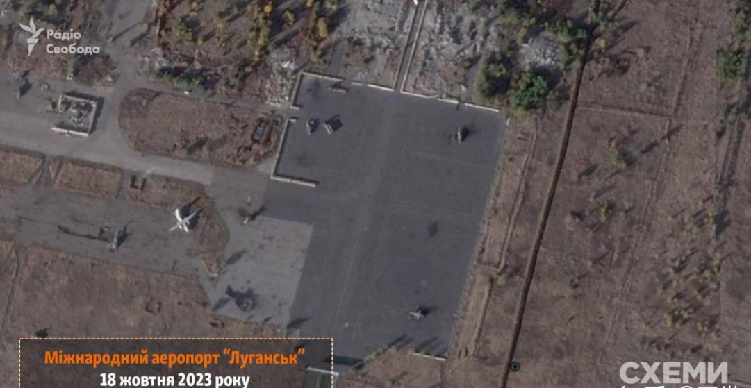 10月17日，乌克兰总参谋部宣布摧毁俄军在卢甘斯克的军事基地、弹药库，在 10 