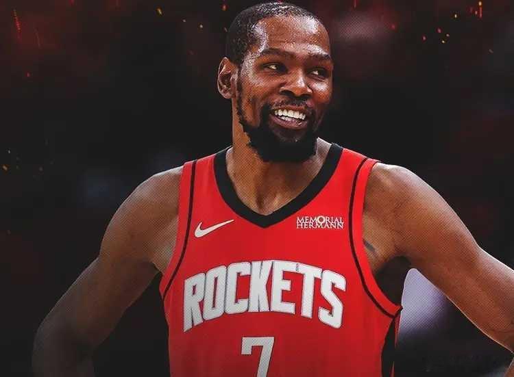 北京时间2月24日，NBA常规赛火箭主场对阵爵士，火箭在杜兰特、贾巴里-史密斯与