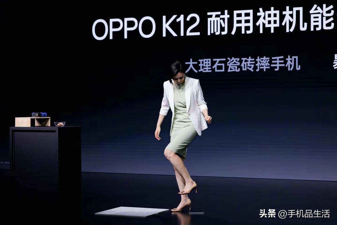 OPPO产品经理Monica宣布辞职！

近日，OPPO产品经理Monica通过