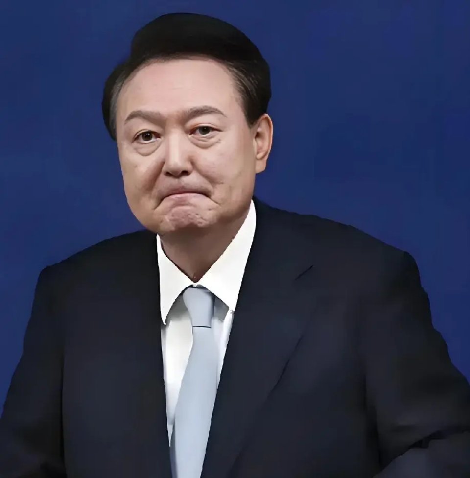 1月15日，韩国总统尹锡悦被韩国检方逮捕了，这在韩国引起了很大的反响，很多人认为
