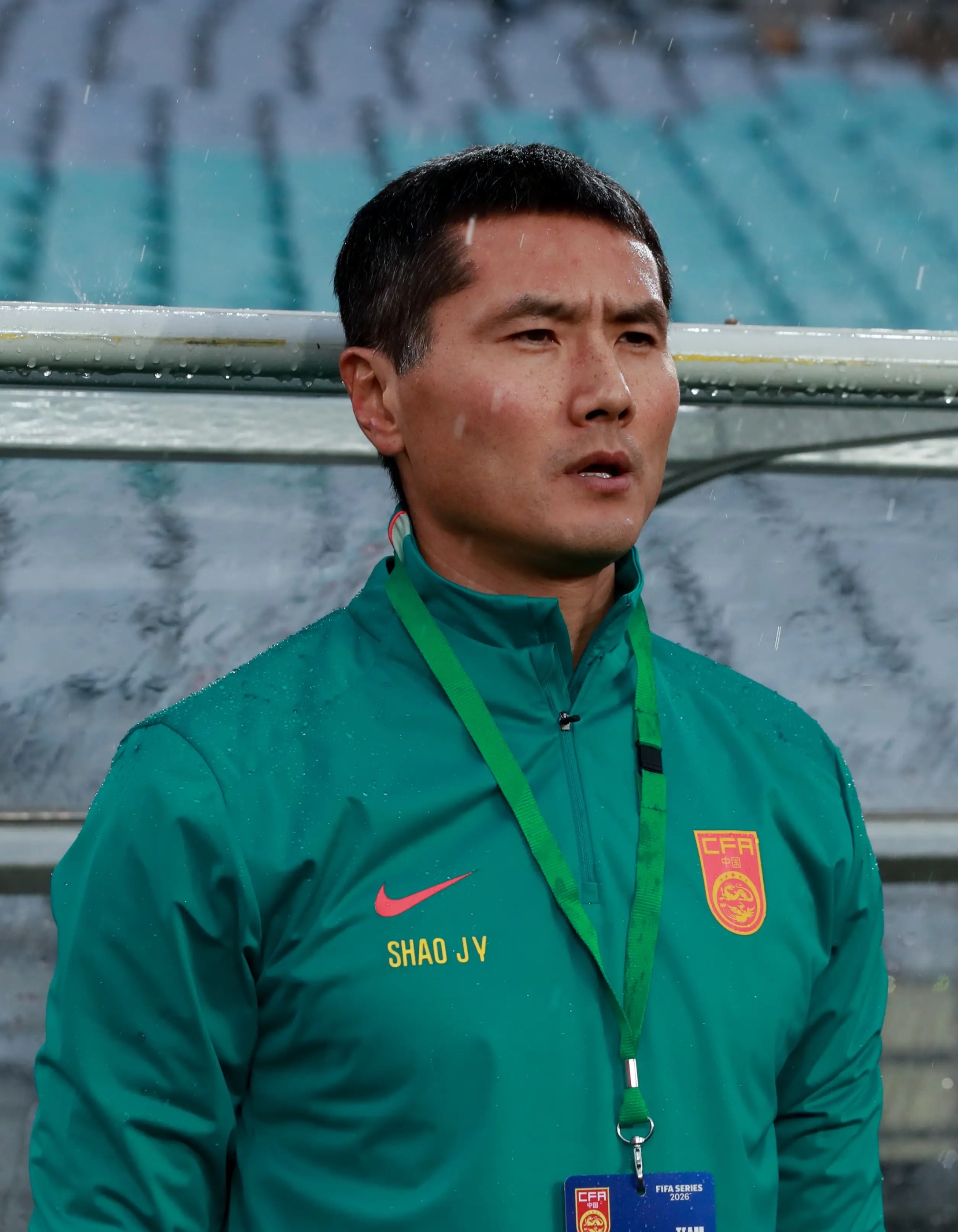 国足0比2喀麦隆 注定是不平坦的一条路！邵佳一执教国足首败