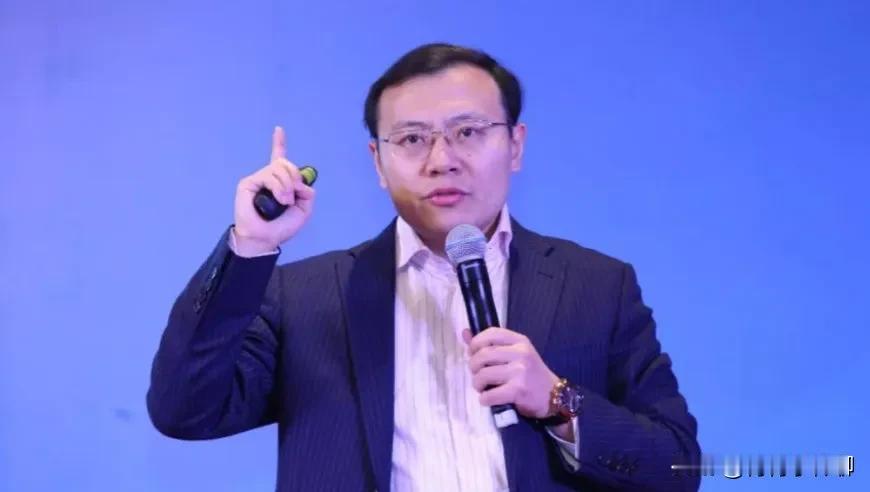 股市“A字杀”，那些听信任泽平的股民们，损失惨重！真想骂一句“活该呀！”，但又于