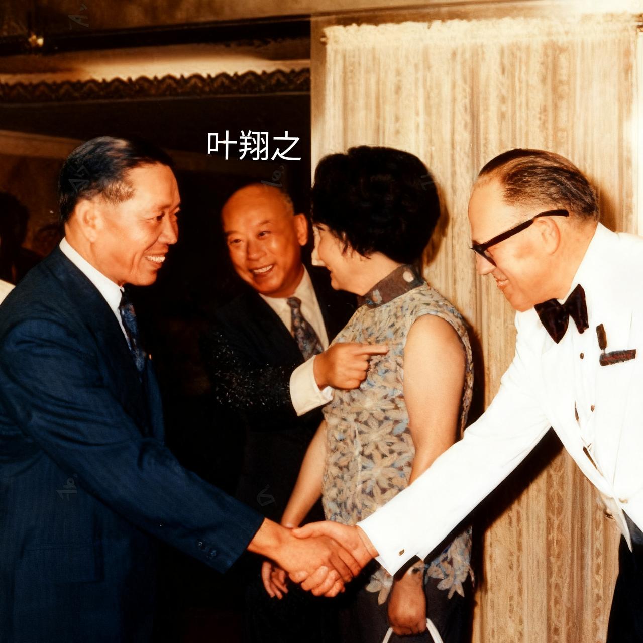 1950年，吴石被捕后，在这个特务头子手里没少遭罪，他就是叶翔之，别看他长得一副