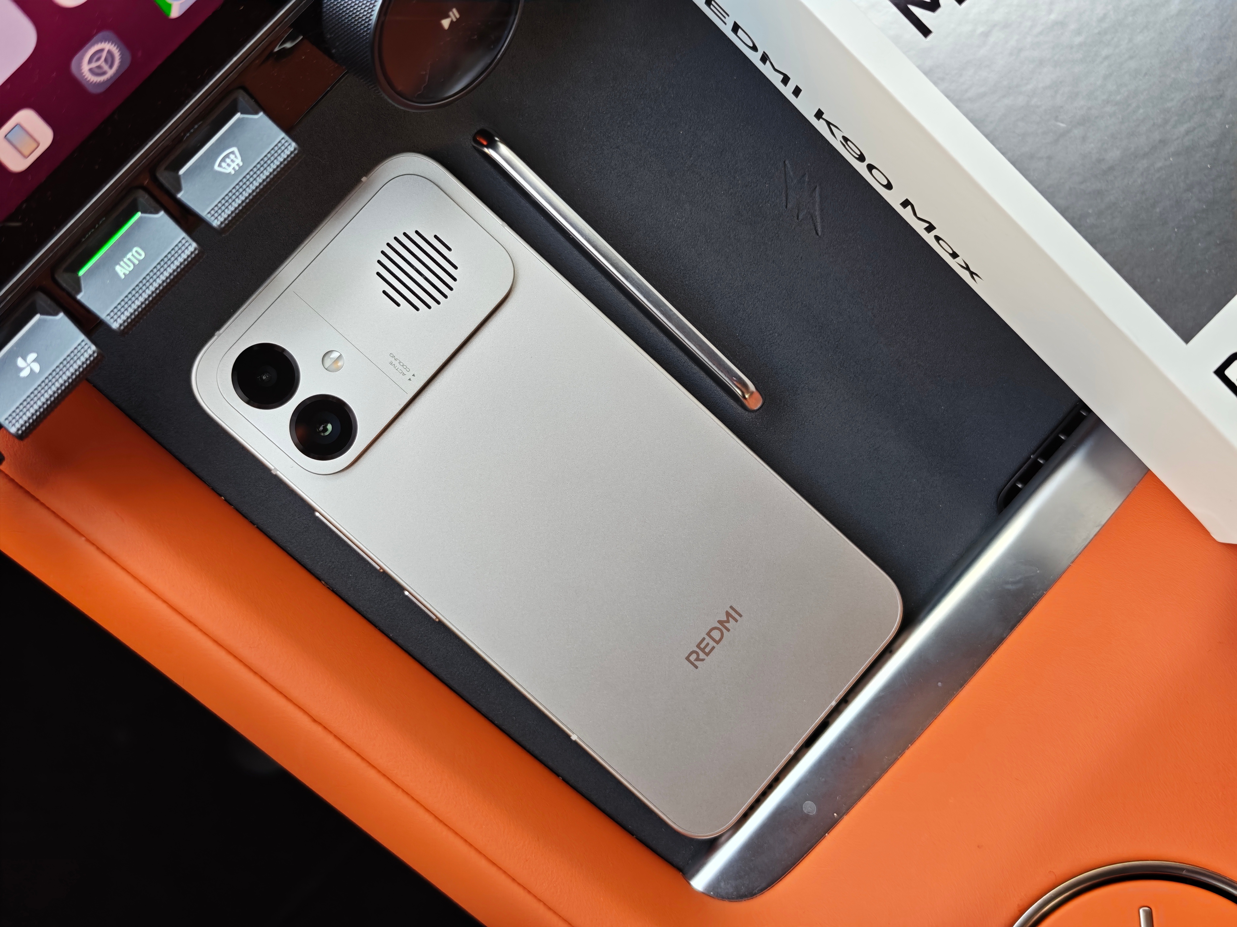 无论市场怎么变，极致性价比还是得看REDMI。首销期官方补贴再叠加国补，K90 