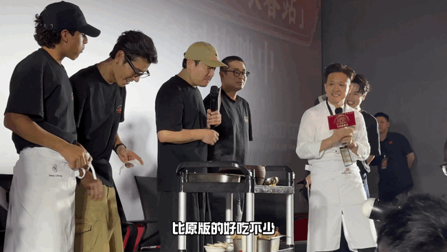 龙餐馆徐福烩饭真的一饭封神了 长春路演名场面来袭，比起主创亮相，这碗热气腾腾的徐