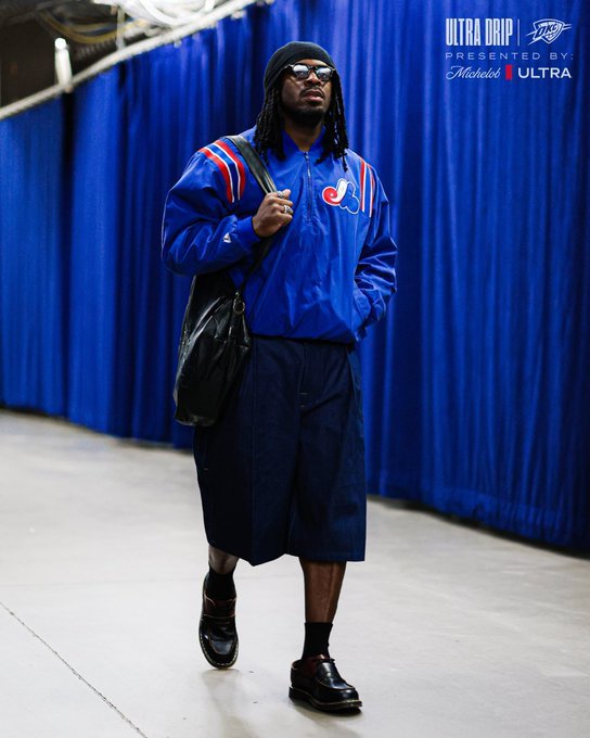 早上好！雷霆与爵士的比赛即将开始，本场比赛雷霆全主力出战：亚历山大，多尔特，杰伦